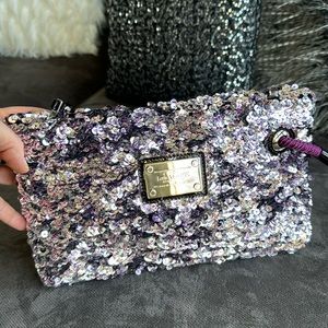Louis Vuitton Rococo Pochette Clutch.Purple and Metallic Gray Sequin.